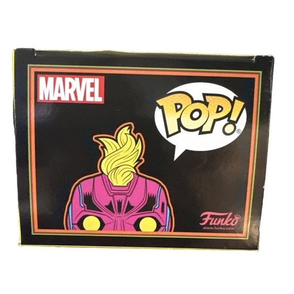 Funko Captain Marvel 908 Blacklight Bobble Head NIB Target Exclusive - Picture 5 of 6